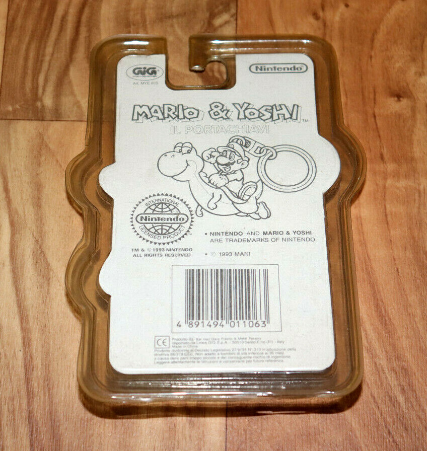 1993 Nintendo SNES NES Super Mario World Mario & Yoshi Rare Figure