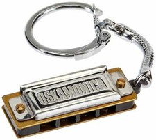 LEE OSKAR OSKAMONICA 4 HOLE HARMONICA ON KEYCHAIN