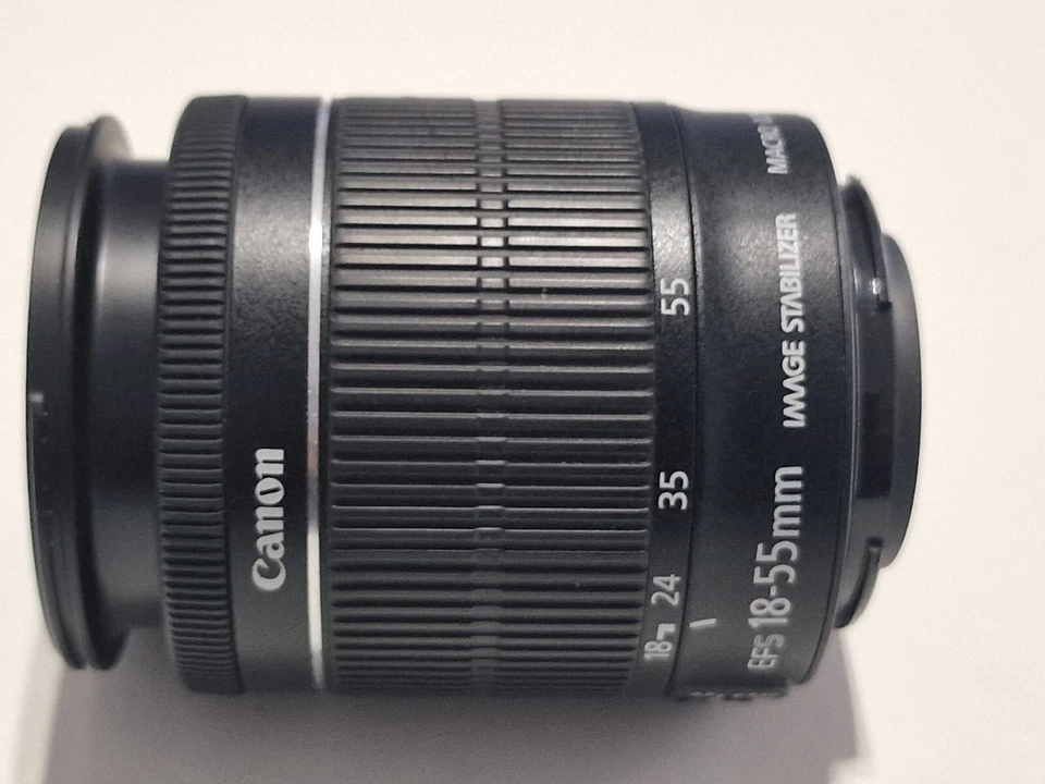 Canon EF-S 18-55mm F/4-5,6 IS STM Objetivo - Negro - Imagen 2 de 4