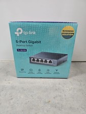 TP-Link TL-SG105 5-Port 10/100/1000Mbps Desktop Switch Plug and Play