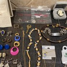 Vintage Costume Jewelry.Earrings,Necklaces,Trinkets,,Pins,WatchCuff Links,& More — photo 10