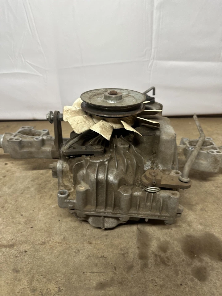 SNAPPER NXT 23HP 46"briggs CORTADORA DE CÉSPED transmisión eje trasero transmisión transeje Foto 3 de 4