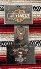 Lotto di 3 toppe ed emblema Harley-Davidson - NOS 