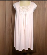 Vintage JC Penney Collectibles Night Gown Pink Nylon Antron III Lace Size Small