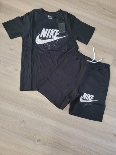 Nike 2 Stück Kurzarm Logo Shirt & Short Sets Kinder XS 1-2 Neu mit Etikett - Schwarz - Bild 1 von 1