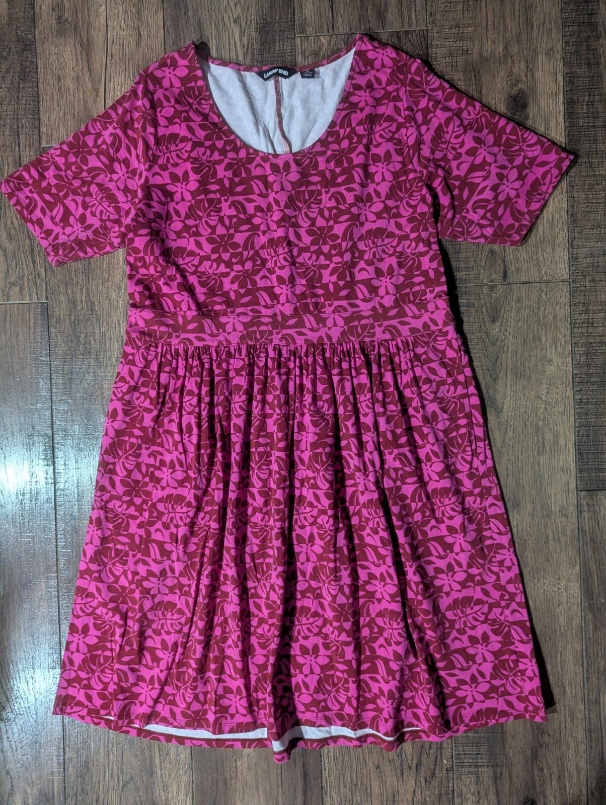 Lands End Women's Basic Classic Tshirt Dress Fuchsia W/ Floral Design Size 1X
