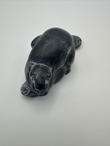 BOMA Sandstone Sculpted Beaver Figurine Made in Canada - Picture 6 of 8