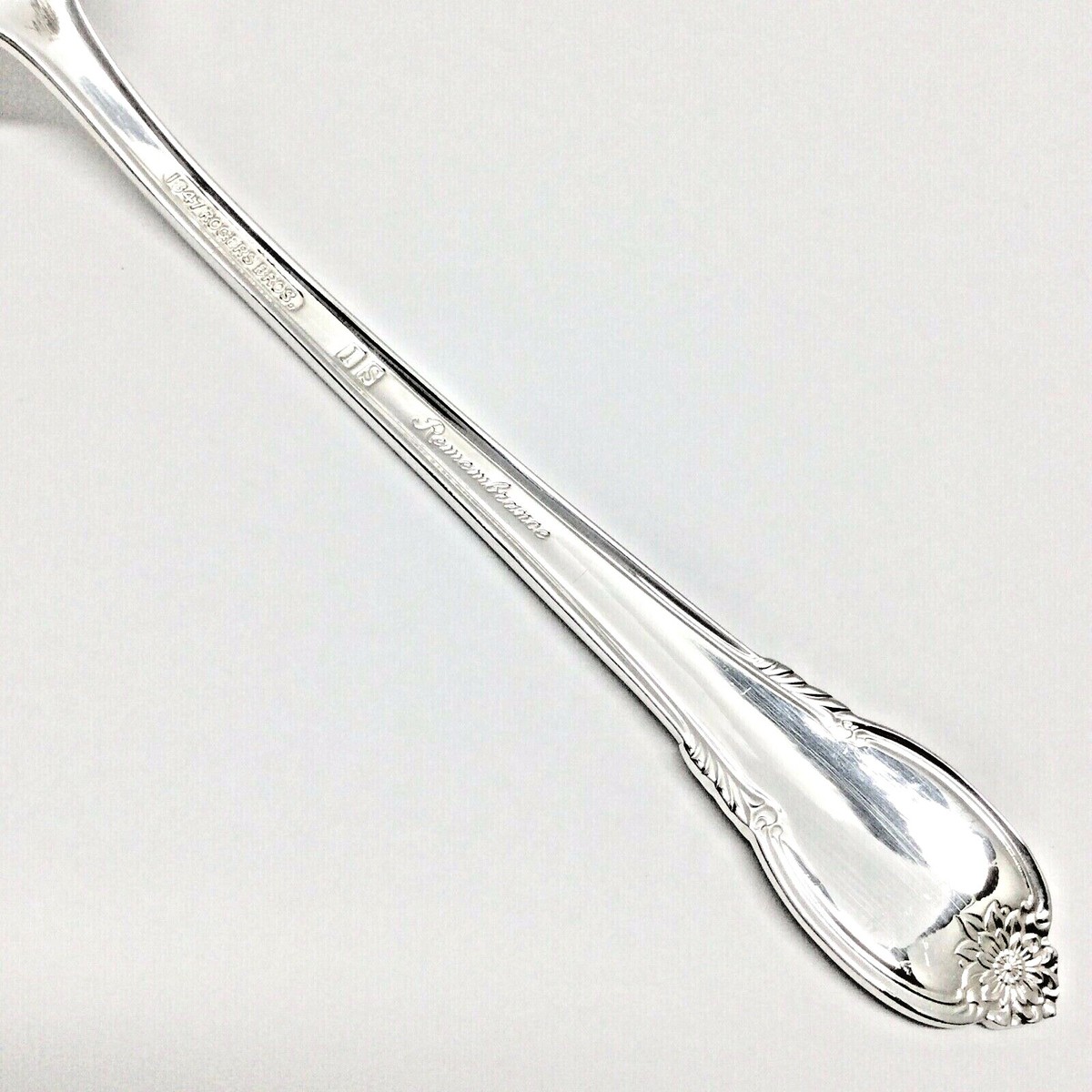 1847 Rogers Bros REMEMBRANCE International Silver Plate 1948