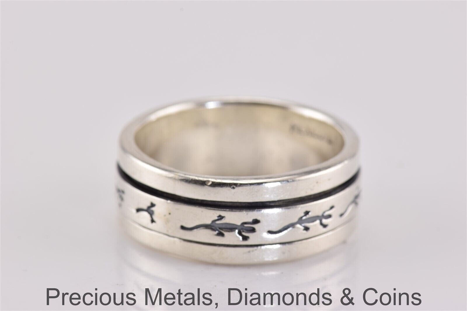 Sterling Silver 10mm Lizard Patterned Spinner Ban… - image 1