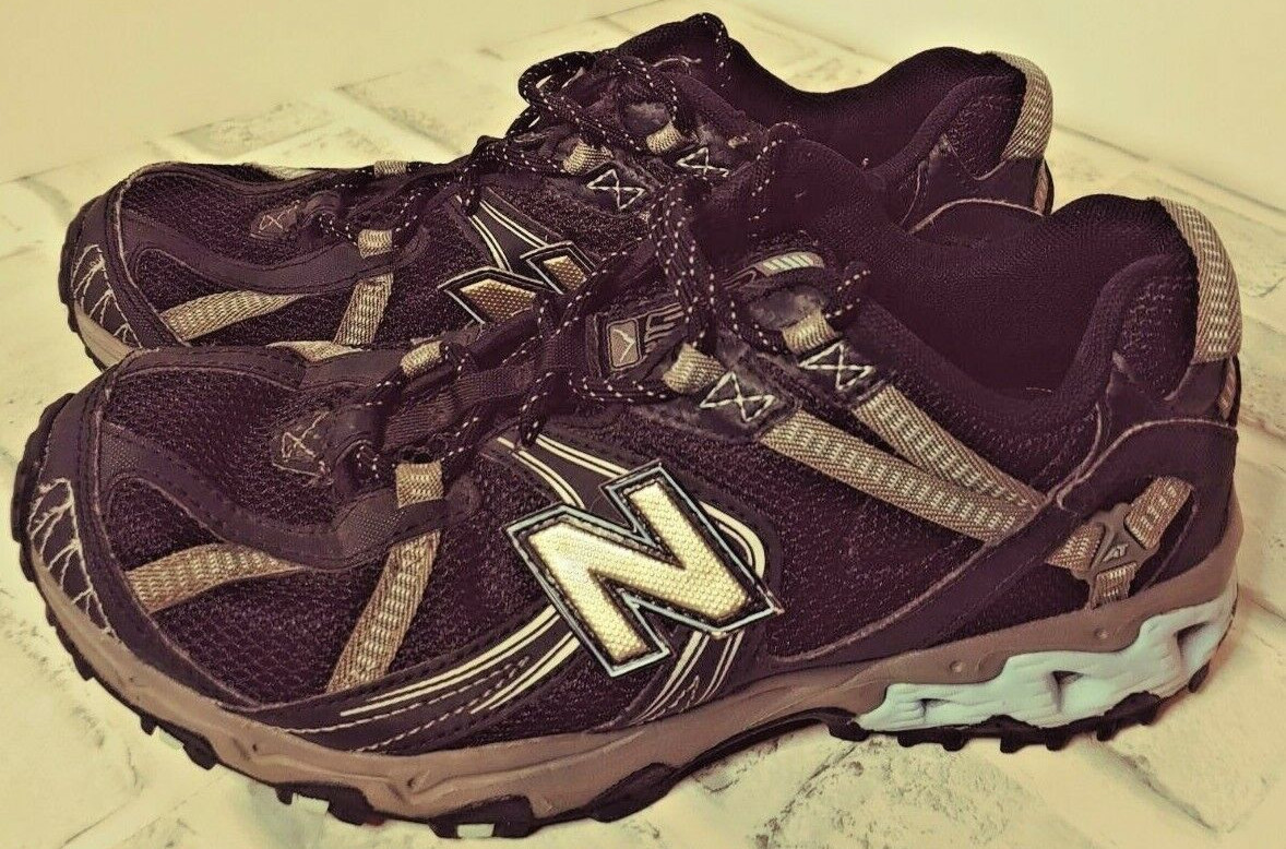 New Balance 572 All Terrain Trail Shoes Women’s Size 6.5B Youth 5