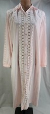 Vintage 60s Cotton Robe LIGHT PINK White CROCHETED LACE by Marianne SMALL Sleeve