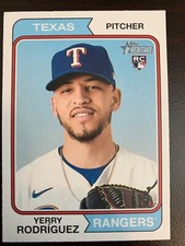 TOPPS HERITAGE 2023 YERRY RODRIGUEZ ROOKIE MLB CARD #320 TEXAS RANGERS