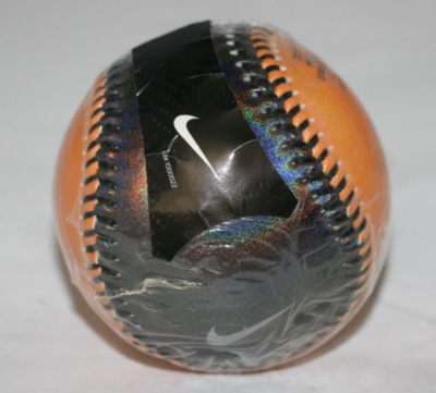 希少【非売品】Nike NIKEBASEBALL グラブスタンド Nike Genuine NBG Backyard Gem Ultra-Soft Baseball 9