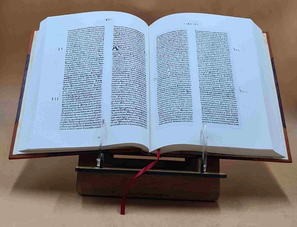 1462 The Gutenberg Bible Latin Vulgate 1710 [Leather Bound] Foto 4 de 4