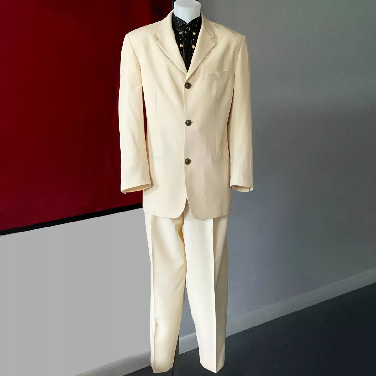 Versace 3 piece suit 2025