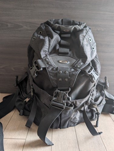Oakley Software Black Icon Backpack Rucksack Tactical Vintage