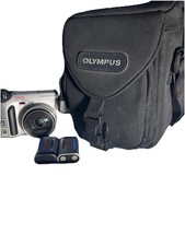 Olympus CAMEDIA C-700 Ultra Zoom 2.1MP Digital Camera - Black & Metallic Silver