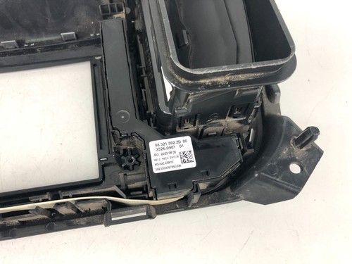 Opel Vivaro 2023 Dashboard Clock Display Screen Surround Trim Cover 98321592ZD - Afbeelding 14 van 21