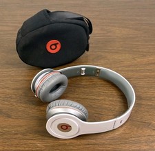 Monster Beats by Dre Solo HD Wired On-Ear WHITE Headphones Works With Case