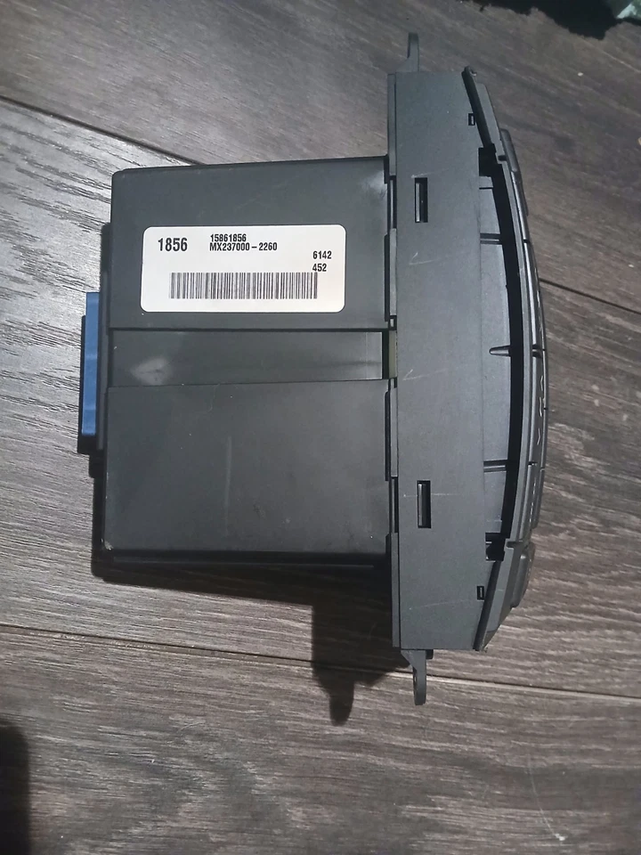 2004 - 2006 Cadillac Cts aquecedor CA controle climático temperatura OEM usado - Imagem 3 de 4