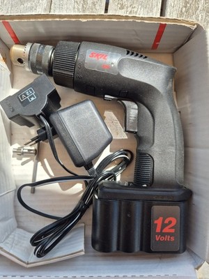 SKIL Akku-Bohrschrauber 2300H1 12 Volt