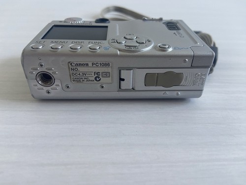 Canon IXUS 430 4.0MP Digital Camera Untested No Charger Or Battery Made In Japan - Picture 4 of 7
