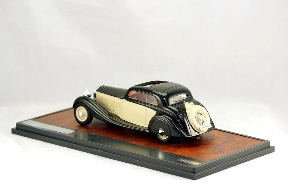1:43 Matrix Scale Models MX41705-092 Rolls Royce Ph II Continental Coupe 1935 - Image 3 of 4