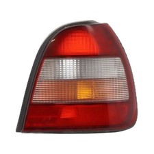 Feu arrière Nissan SUNNY