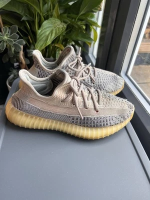 Adidas Yeezy Boost 350 V2