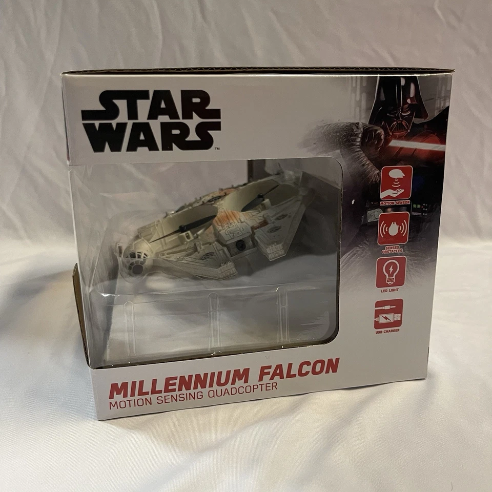 Star Wars Milennium Falcon Motion Sensing Quadcopter Collectible - Image 4 of 4