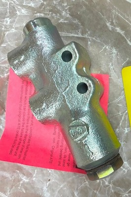 BMW E30  320,323,325,M3 brake pressure regulator 34341156716