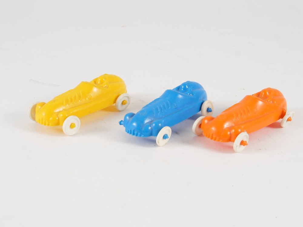 Lot Of 3 Toy Racing Cars Plastic 7.5 Cm 1950s