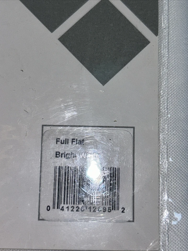 "Sábana plana Everyday Living 250 hilos 60 % algodón 40 % poliéster 81x96""" Foto 4 de 4