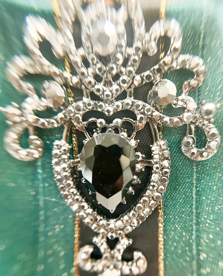 Gravata borboleta de cristal verde, gravata infantil, broche de cristal preto, tamanho infantil, 2 em 1 - Imagem 3 de 4