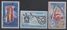 FRANCE 1977: N°1926/1927/1934  SOUVENIR FR/JOUR DU TIMBRE/FÉDÉ CONST- NEUF**LUXE