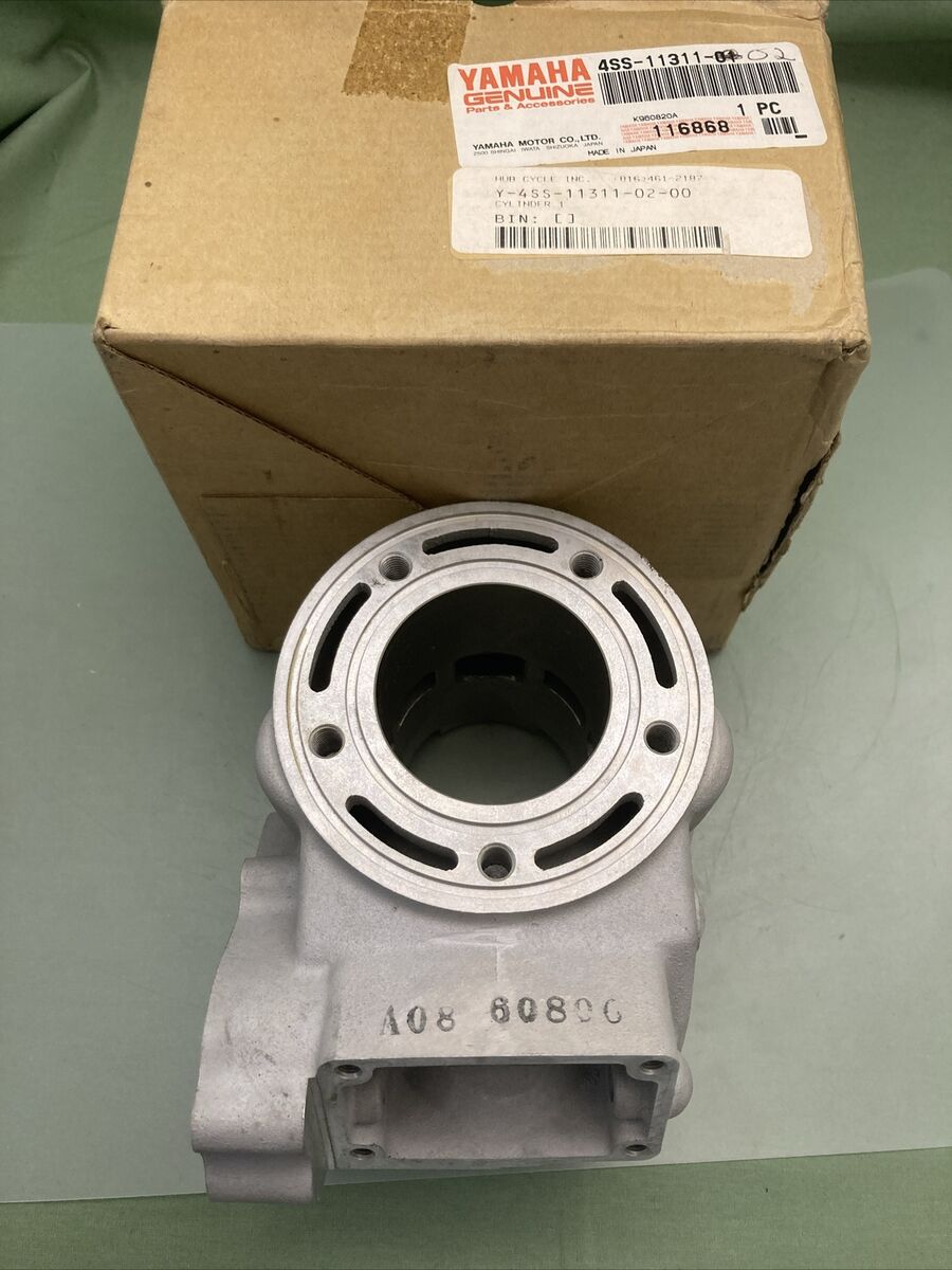 NEW GENUINE YAMAHA 4SS-11311-02 CYLINDER SUPERCEDES 4SS NEW GENUINE YAMAHA 4SS-11311-02 CYLINDER SUPERCEDES 4SS