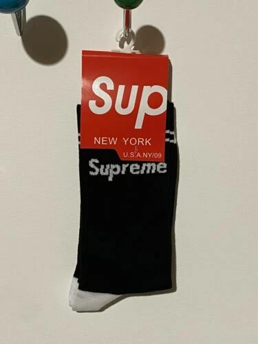 Abbigliamento e accessori Supreme