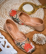 Women Traditional Punjabi Jutti ,look Embroidered, Flat Footwear