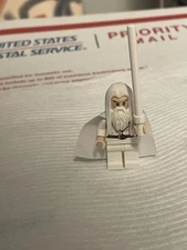 Lego Gandalf the White Wizard Lord Of The Rings Hobbit  LOTR 79007 Lor063