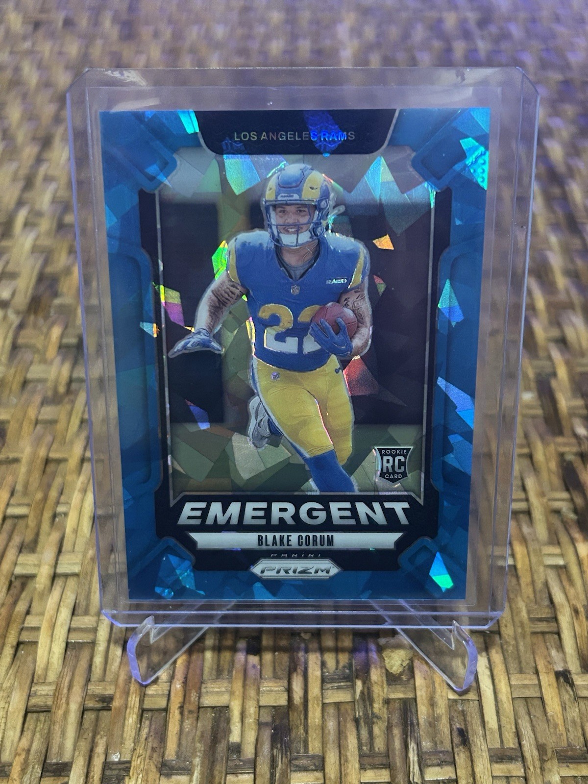 2024 Panini Prizm Emergent Prizms Blue Ice #10 Blake Corum 01 /99