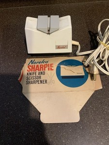 Vintage Phillips Norelco electric knife and scissor sharpener WORKS