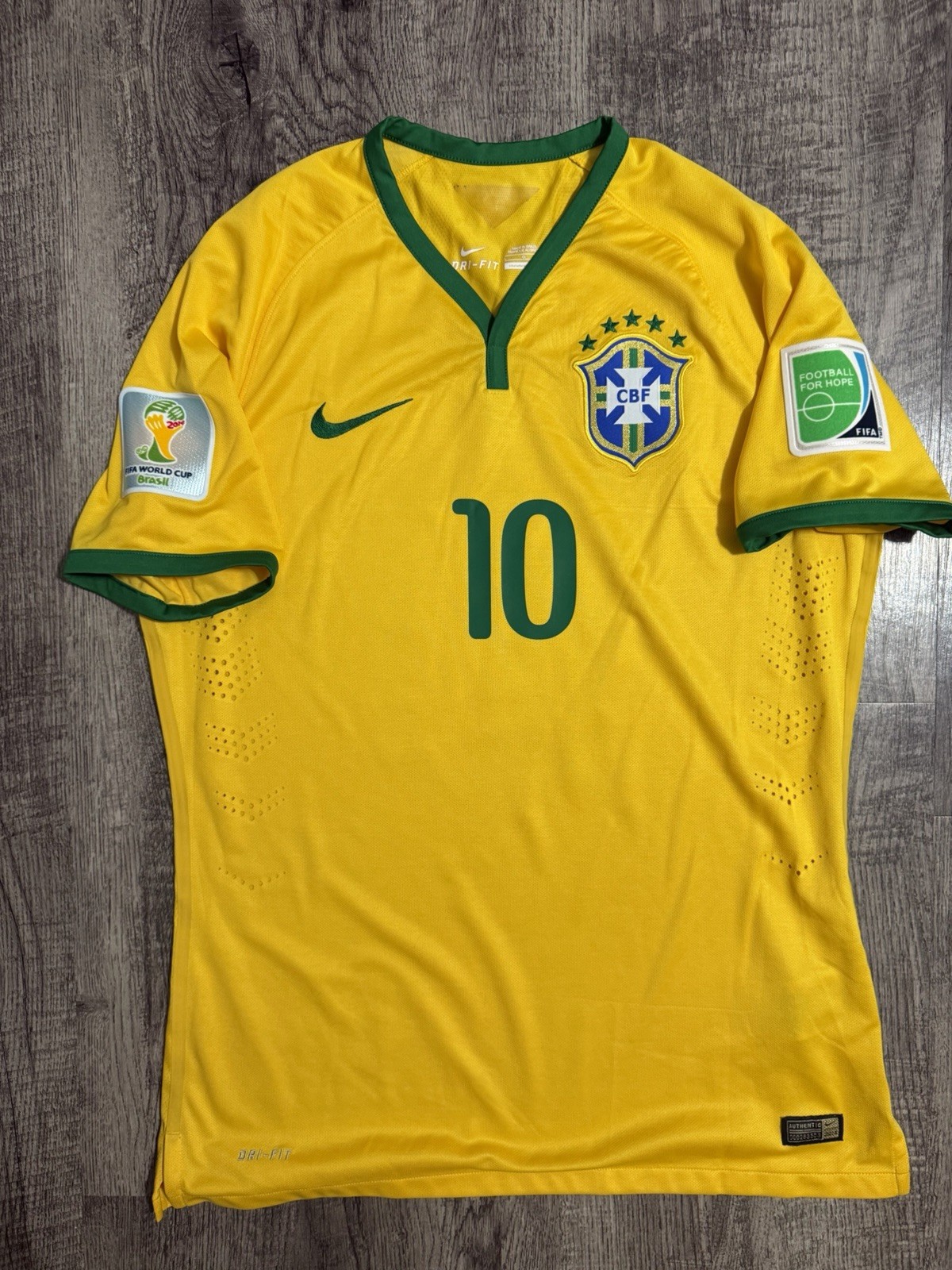 Neymar Jr Brazil Nike Player Version 2014 World Cup Jersey Size Large 575276-703
