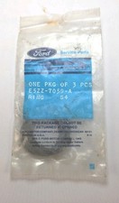 Nos 1985 - 1993 Ford Mustang T5 Transmission Snap Rings E5zz-7059-a Rings 3x Nos 1985 - 1993 Ford Mustang T5 Transmission Snap Rings E5zz-7059-a Rings 3x