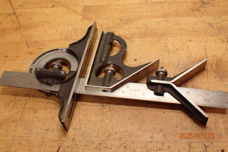 OLDER BROWN AND SHARPE MACHINIST COMBINATION SQUARE W/ PROTRACTOR & CENTER HEAD