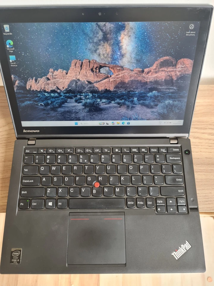 Lenovo ThinkPad X240 · i5-4300U · 4GB · 240GB, photo 3 of 5