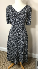 Old Navy Midi Dress Womens Small Black Floral Cottagecore Prairie Modest V Neck