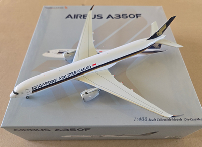 A350F 1/400スケールモデル 1:400 Airbus A350F / A350 Freighter Singapore Airlines Cargo NG