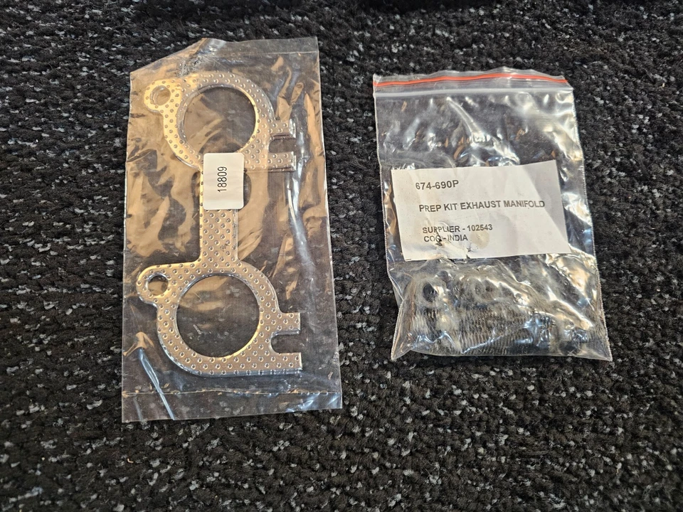 Colector de escape natural de hierro fundido Dorman 674-460 para Ford 99-04 Ford Expedition Foto 3 de 4