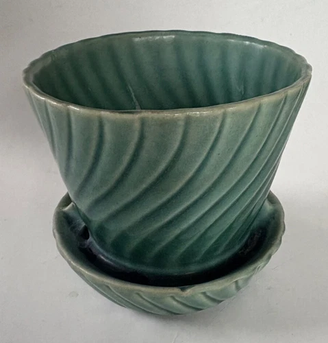 Vtg Brush Pottery Indoor Planter 4" H Green  Swirl 326-4 USA 1950's