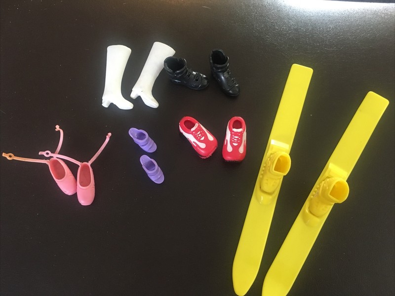 VINTAGE Barbie Shoes/Heels/Sneakers/Boots/Skis- Lot of 6 Pairs (#3 Listing)
